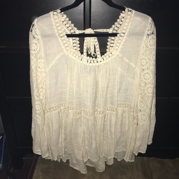 Vici Collection Delilah Lace Top - Picture 3 of 5